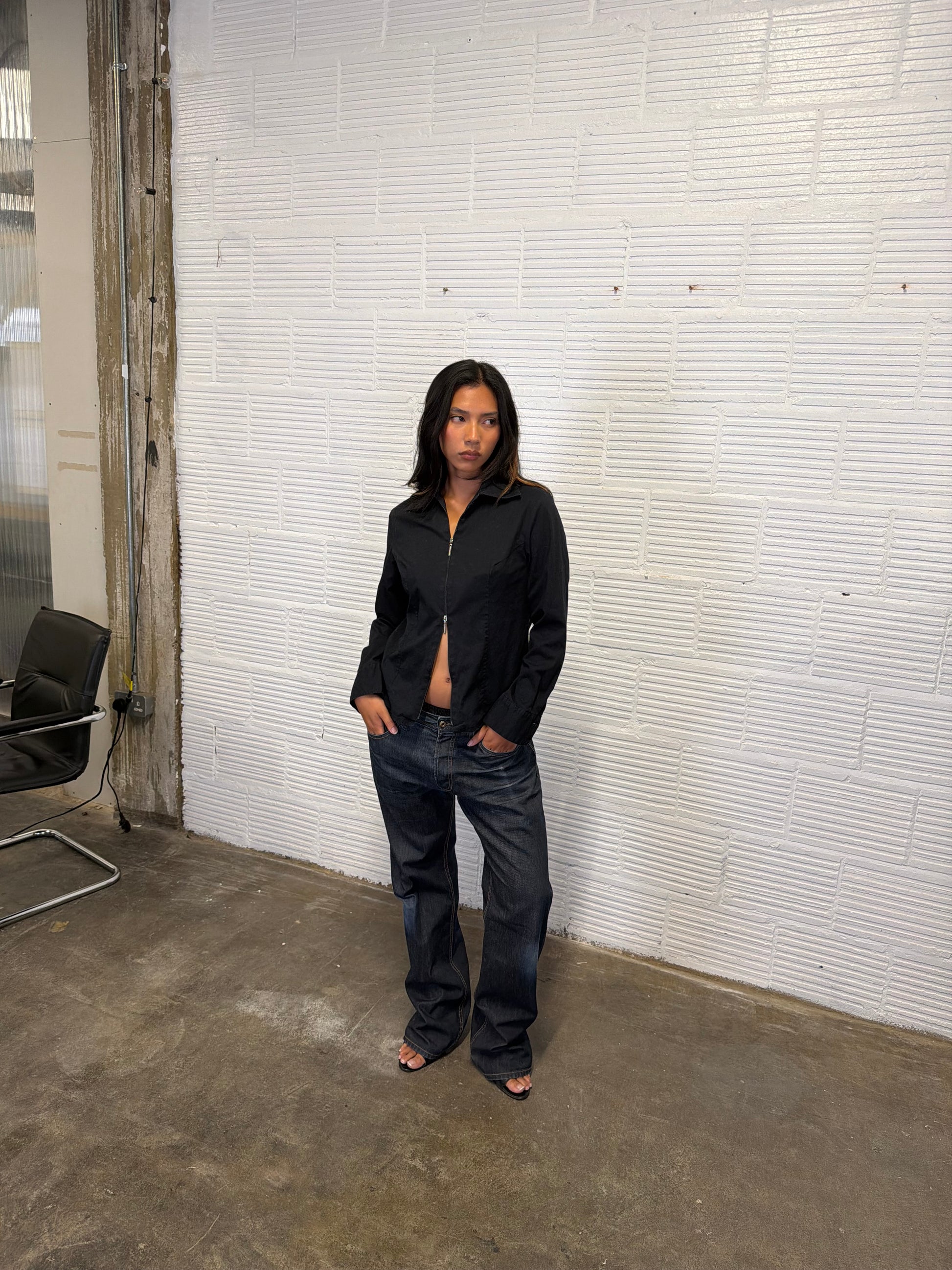 Lightweight Black Zip Jacket